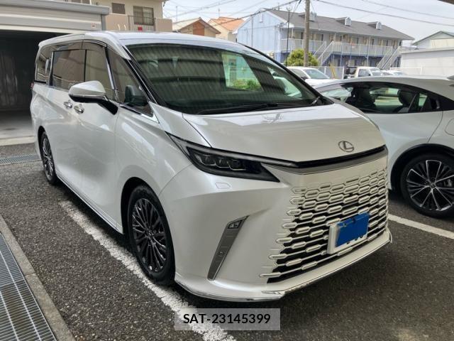 Lexus LM 2024-03 8525537-2