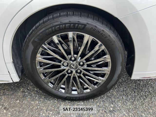 Lexus LM 2024-03 8525537-7