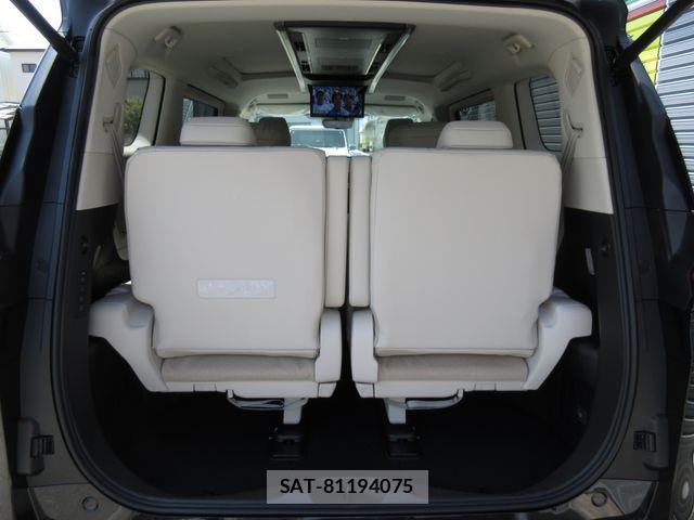 Lexus LM 2026-08 8525536-27