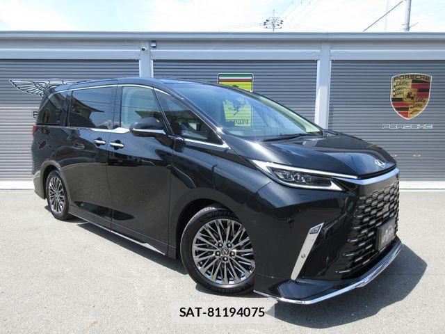 Lexus LM 2026-08 8525536-4