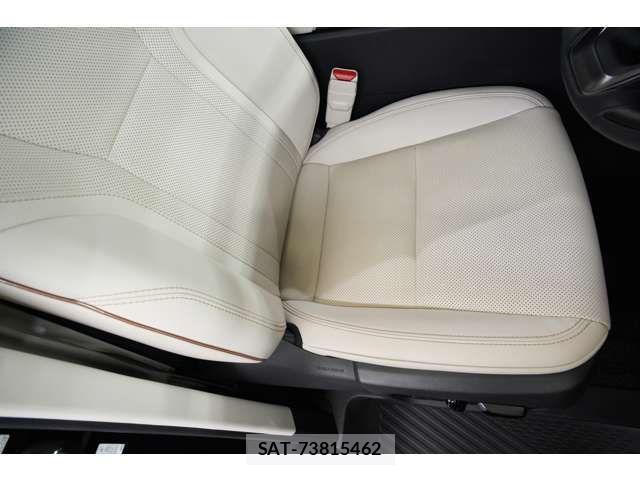 Lexus LM 2025-12 8562443-7
