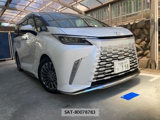 Lexus LM 2024-07 8627477-1