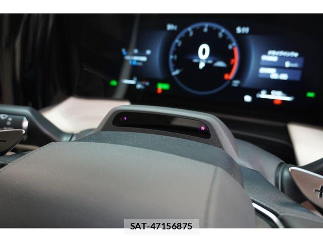 Lexus LM 2026-07 8743430-9