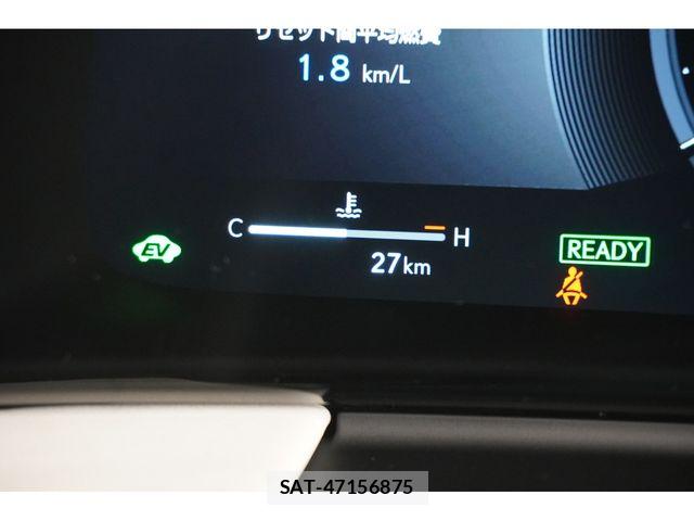 Lexus LM 2026-07 8743430-13