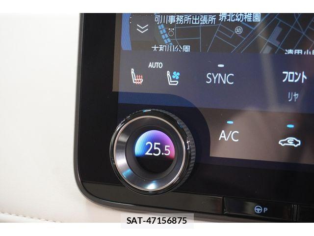 Lexus LM 2026-07 8743430-20