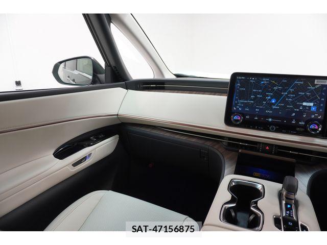 Lexus LM 2026-07 8743430-27