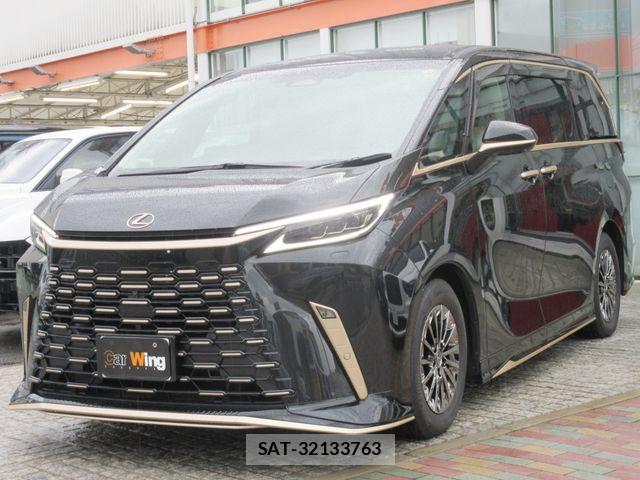 Lexus LM 2025-08 8743431-0