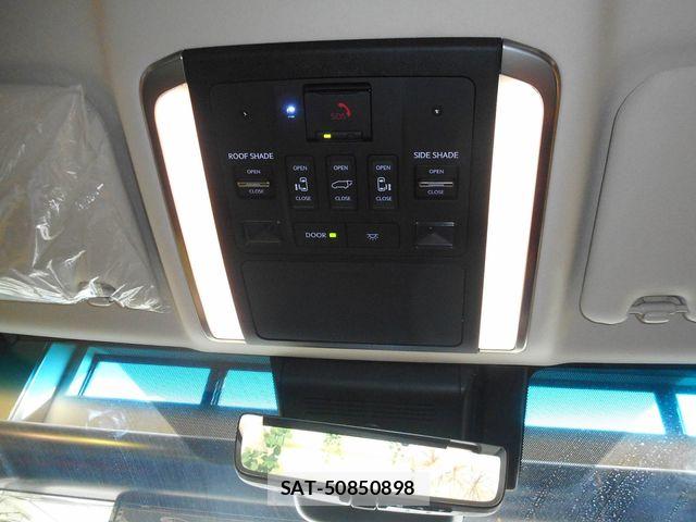 Lexus LM 2025-04 8880507-13