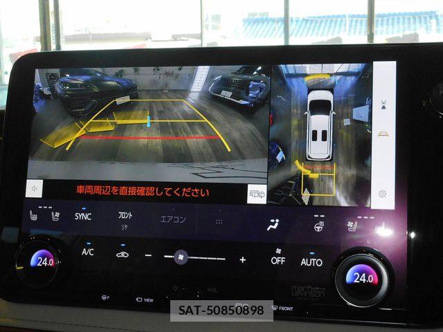 Lexus LM 2025-04 8880507-14