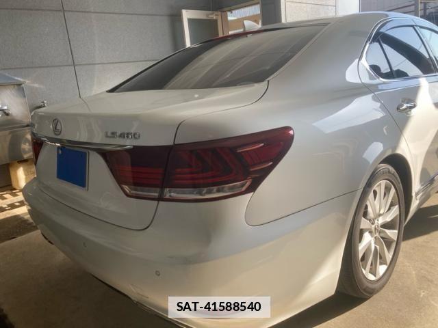 Lexus LS 2015-09 6545553-1
