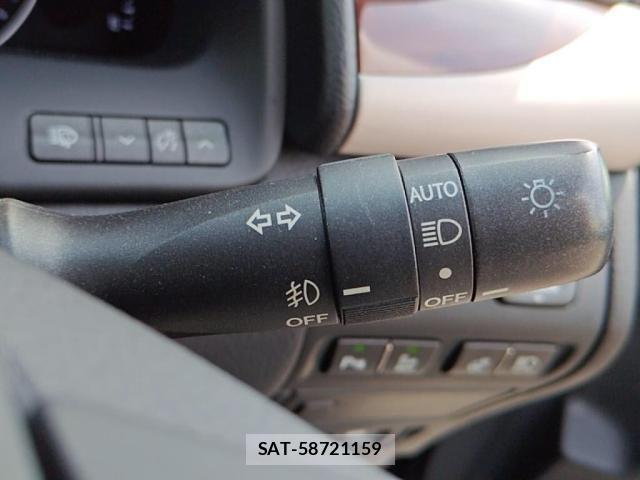 Lexus LS 2016-05 851273-15
