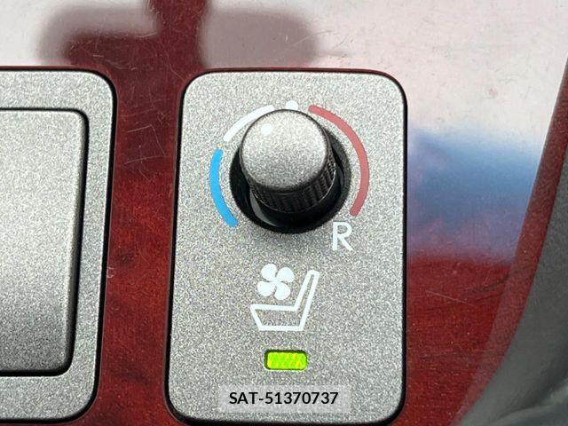 Lexus LS 2009-12 1016469-8