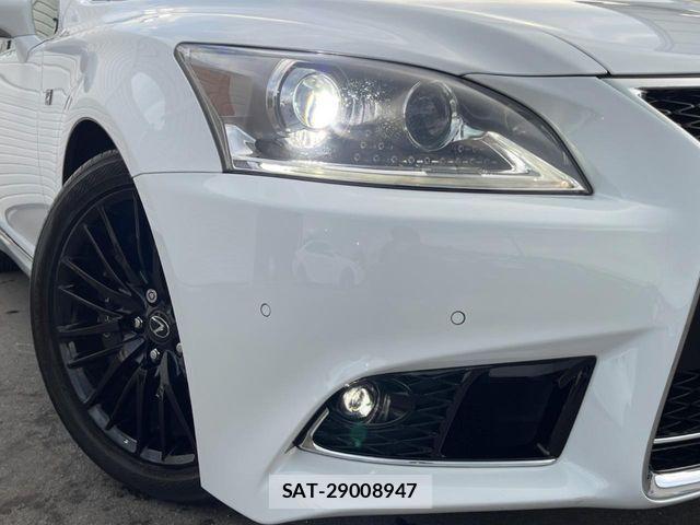Lexus LS 2015-08 1123598-15