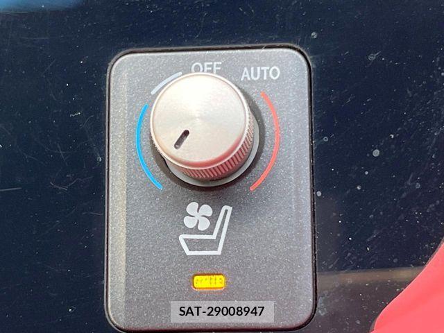 Lexus LS 2015-08 1123598-8