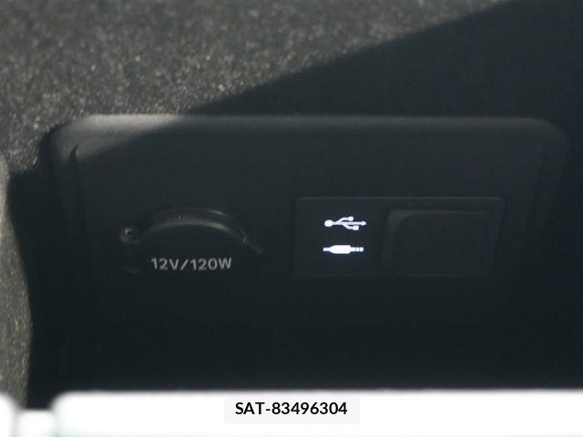 Lexus LS 2012-11 1182254-12