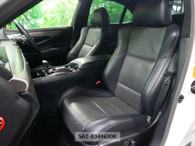 Lexus LS 2012-11 1182254-25