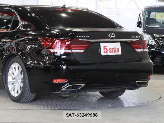 Lexus LS 2012-12 1257691-17