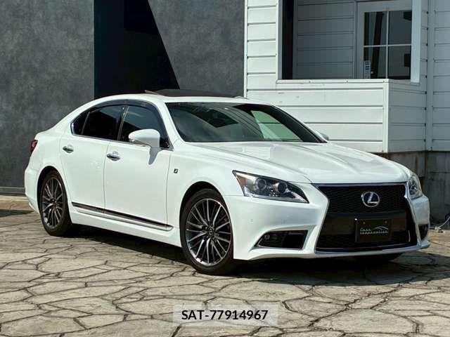 Lexus LS 2013-12 3377877-9