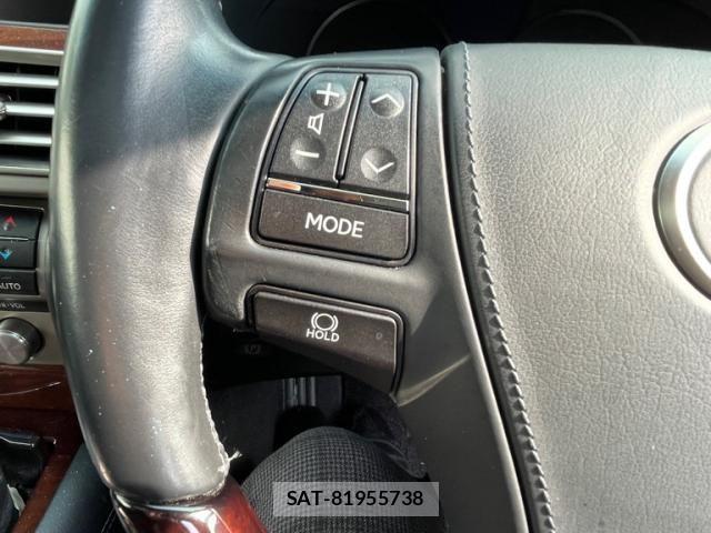 Lexus LS 2013-12 3377872-15
