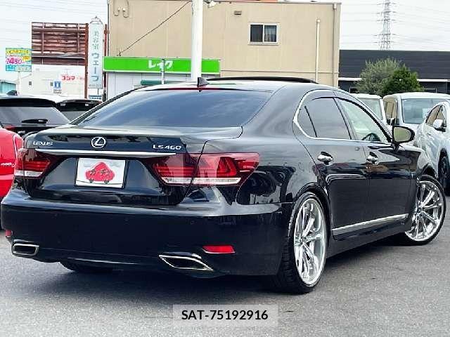 Lexus LS 2016-10 6264822-2