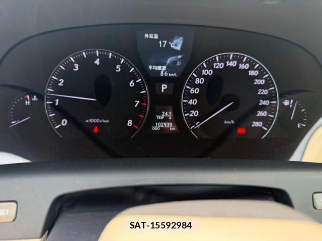 Lexus LS 2009-12 6499464-0
