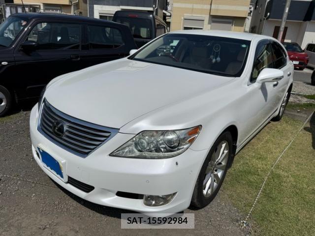 Lexus LS 2009-12 6499464-2