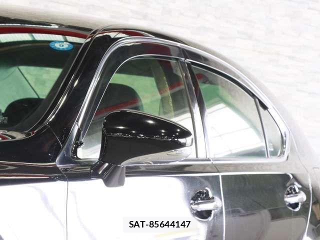 Lexus LS 2013-01 6641827-17