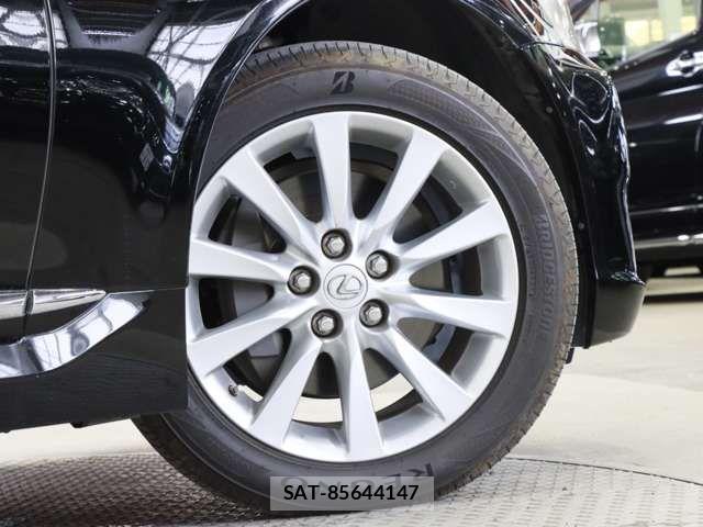 Lexus LS 2013-01 6641827-19