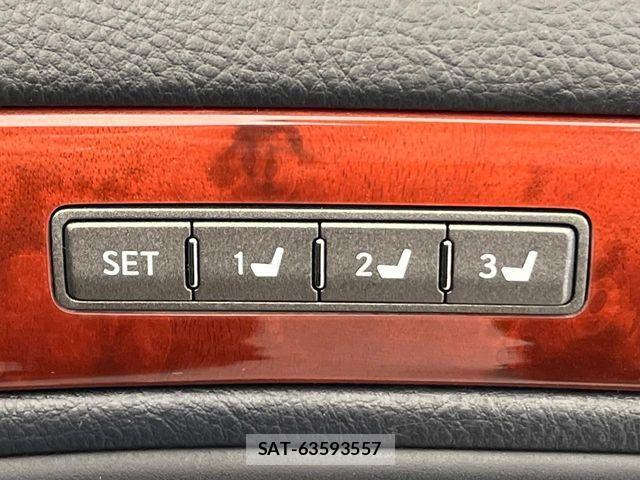 Lexus LS 2008-08 6641833-7
