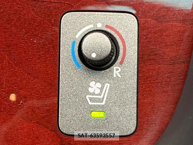 Lexus LS 2008-08 6641833-8