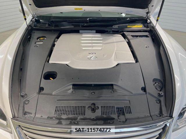 Lexus LS 2013-07 6716524-18