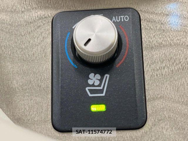 Lexus LS 2013-07 6716524-6