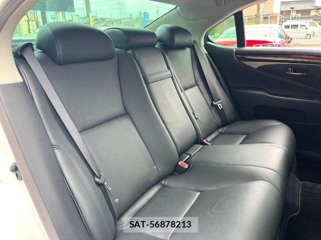 Lexus LS 2013-09 6815709-9