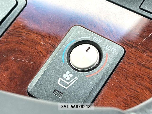 Lexus LS 2013-09 6815709-5