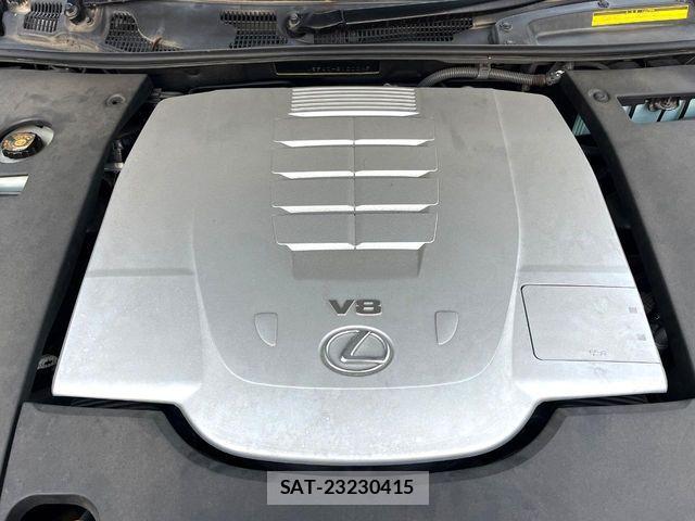 Lexus LS 2013-03 6907725-19