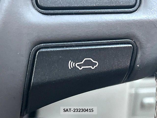 Lexus LS 2013-03 6907725-3