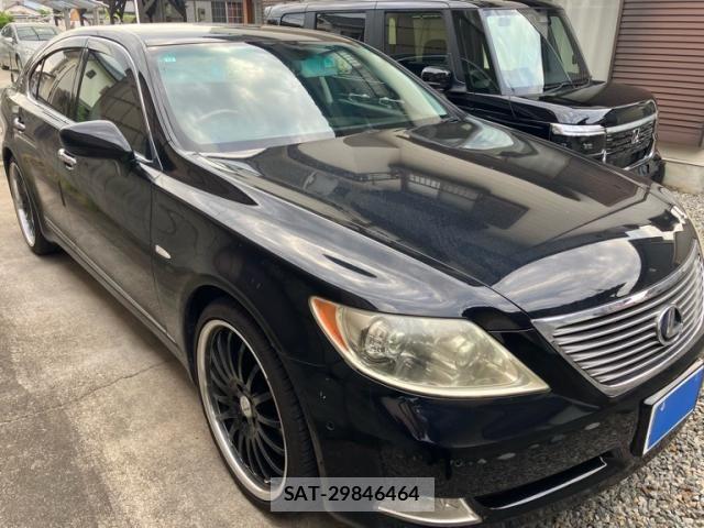 Lexus LS 2007-06 6907731-1