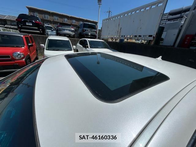 Lexus LS 2008-04 6995076-12