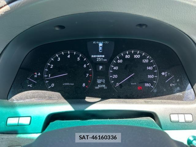 Lexus LS 2008-04 6995076-23