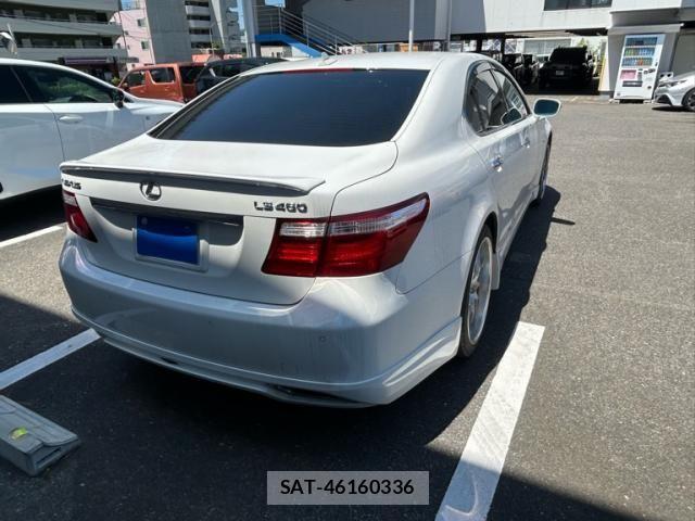 Lexus LS 2008-04 6995076-4