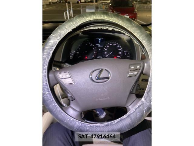 Lexus LS 2007-03 7220981-19