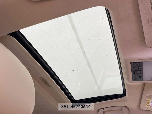 Lexus LS 2013-10 7220971-2