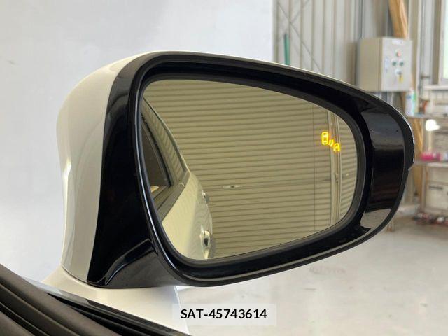 Lexus LS 2013-10 7220971-3