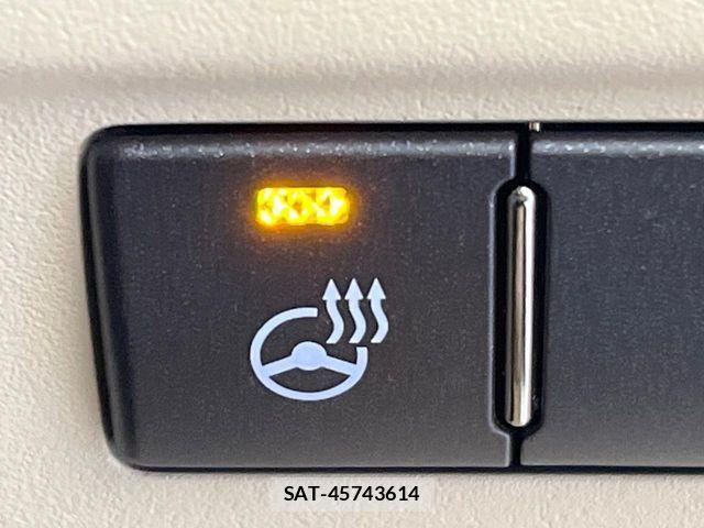Lexus LS 2013-10 7220971-8