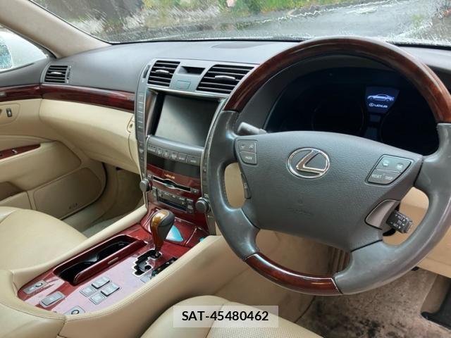 Lexus LS 2008-10 7328036-12