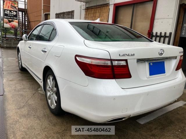 Lexus LS 2008-10 7328036-3