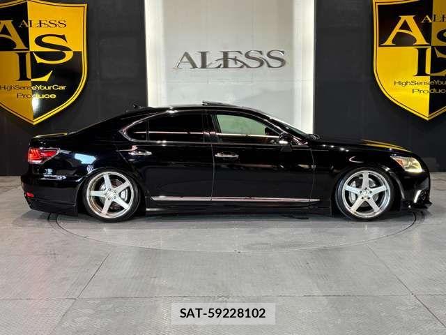 Lexus LS 2012-12 7358490-15