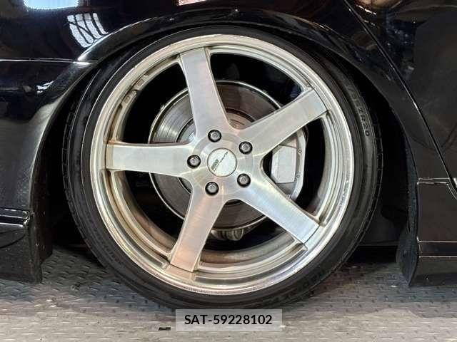 Lexus LS 2012-12 7358490-18