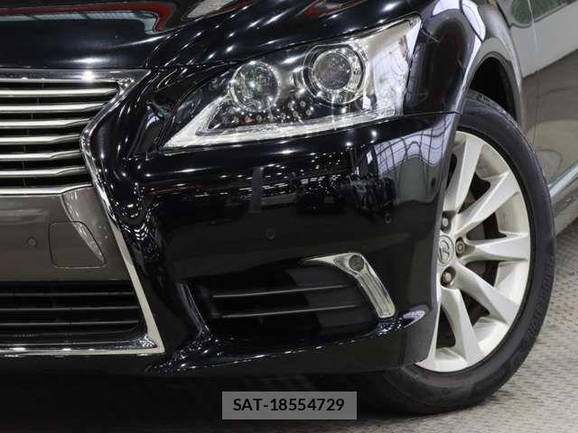 Lexus LS 2016-09 7358492-15