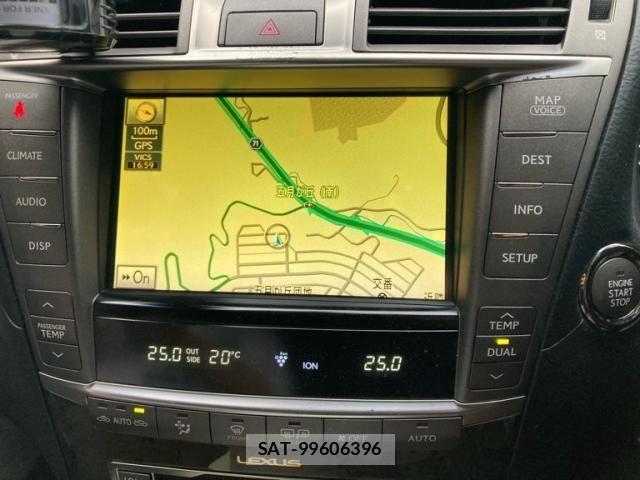 Lexus LS 2009-10 7358494-18